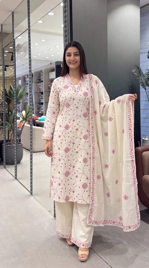 Cream_Printed_Straight_Kurta_Set_for_Women