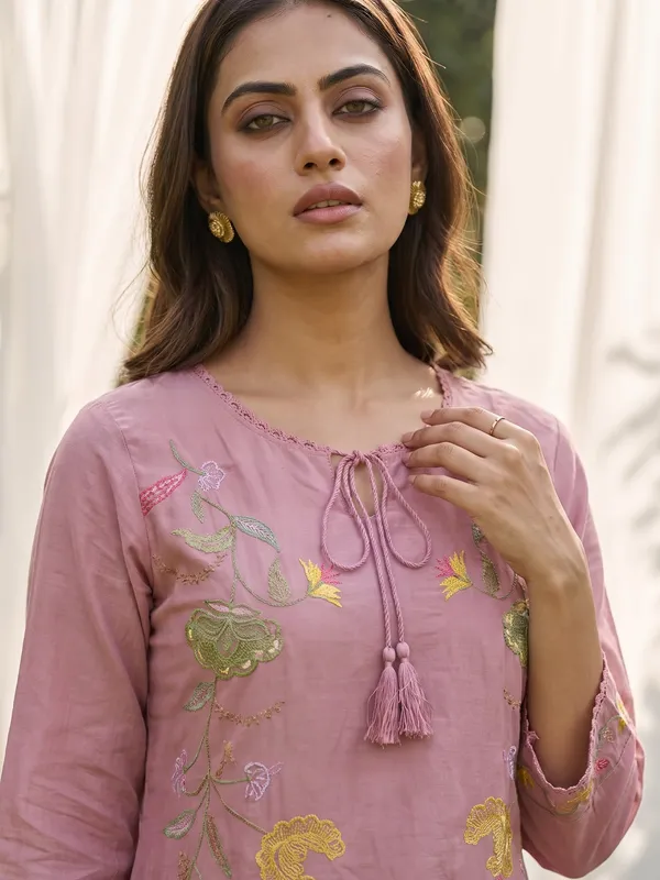 Pink_Embroidered_Straight_Kurta_Set_for_Women