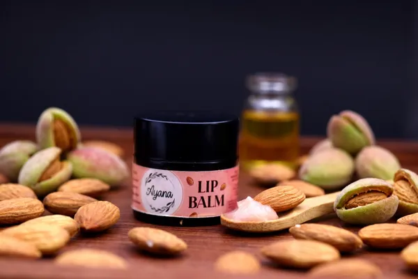 Ayana_Ruby_Red_Shea_Butter_&_Beeswax_Lip_Balm_Set_Of_2