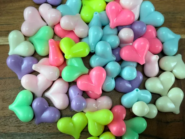 Multicolor_Heart_Shaped_Acrylic_Beads_For_Jewelry_Making_200G