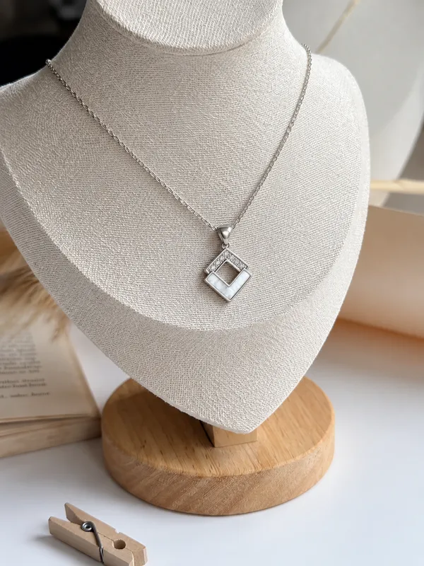 White_Cz_Diamond_Sterling_Silver_Necklace_For_Women
