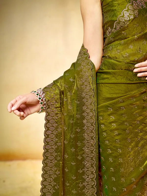 Olive_Green_Woven_Gold_Scalloped_Border_Saree_For_Women