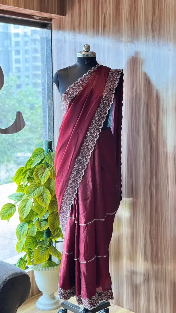 Maroon_Sheer_Scalloped_Border_Embellished_Saree_For_Women