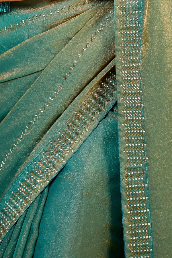 Green_Traditional_Contrast_Border_Drape_Saree_For_Women