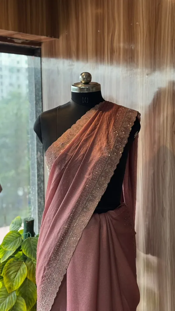 Mauve_Embellished_Scalloped_Border_Saree_For_Women