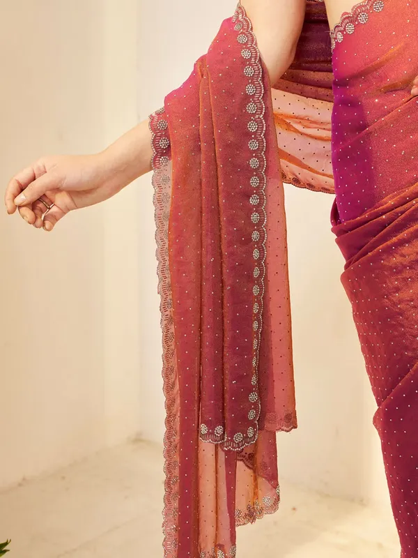 Magenta_Embellished_Circular_Motif_Border_Saree_For_Women