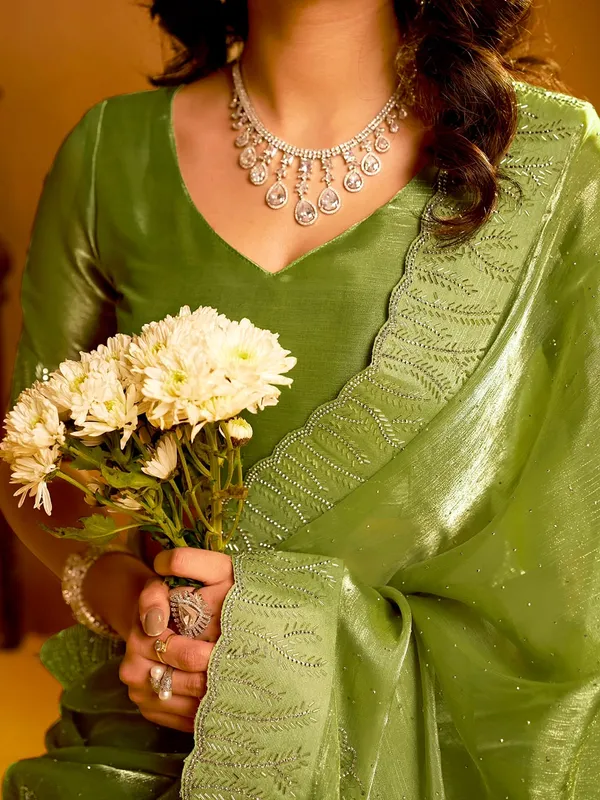 Green_Woven_Lustrous_Saree_For_Women