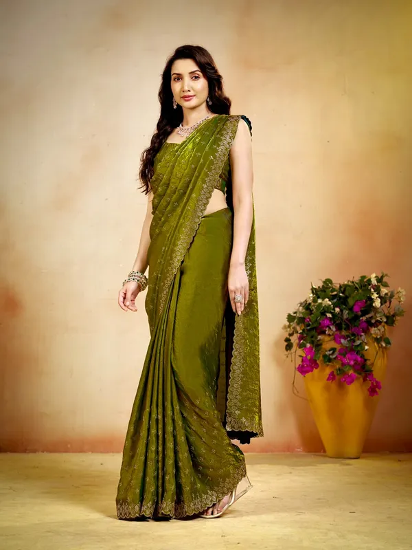 Olive_Green_Woven_Gold_Scalloped_Border_Saree_For_Women