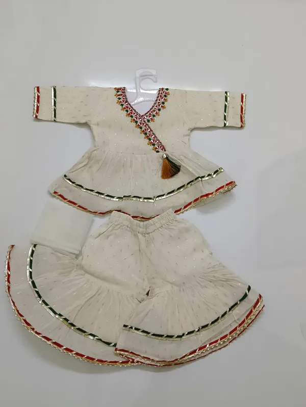 Cream_Embellished_Lehenga_Choli_Set_for_Baby_Girls
