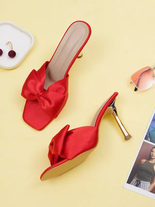 Red_Satin_Bow_Heeled_Sandals