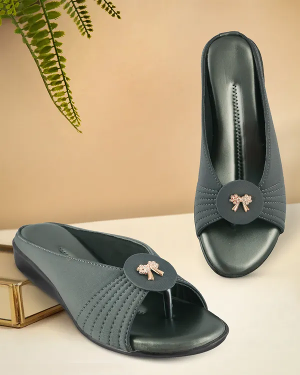 Black_Embellished_Slip-On_Flats