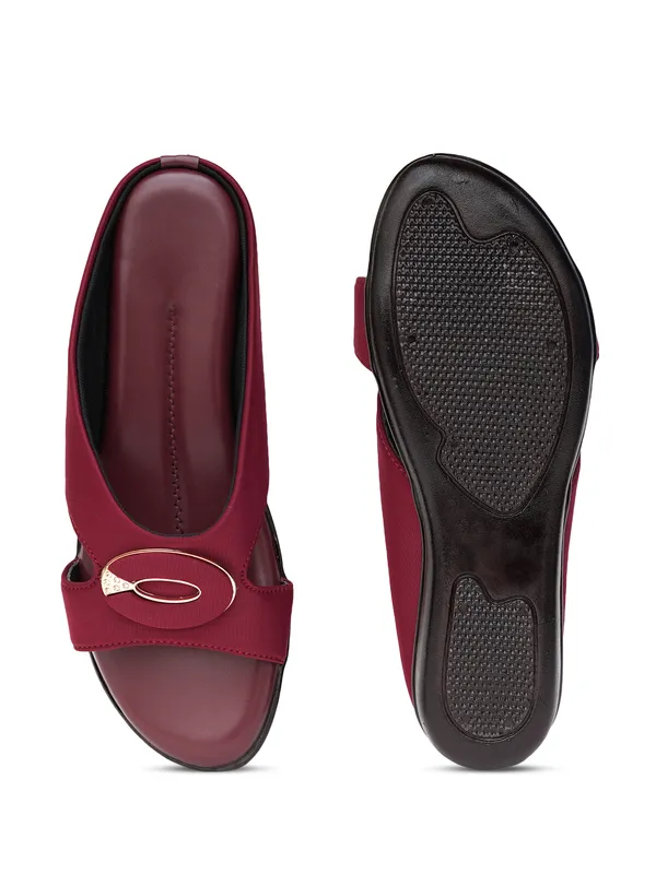 Maroon_Slip-On_Flat_Sandals