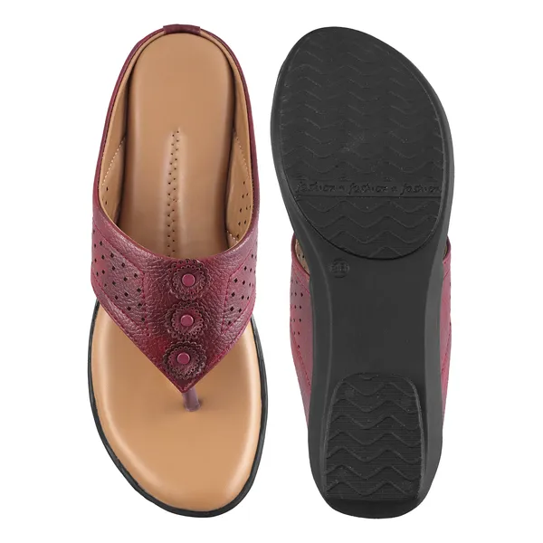 Burgundy_Textured_Thong_Sandals