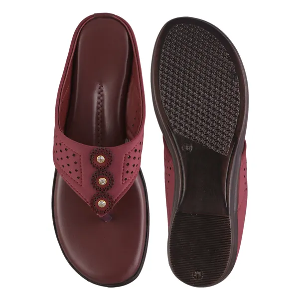 Maroon_Casual_Toe-Post_Sandals