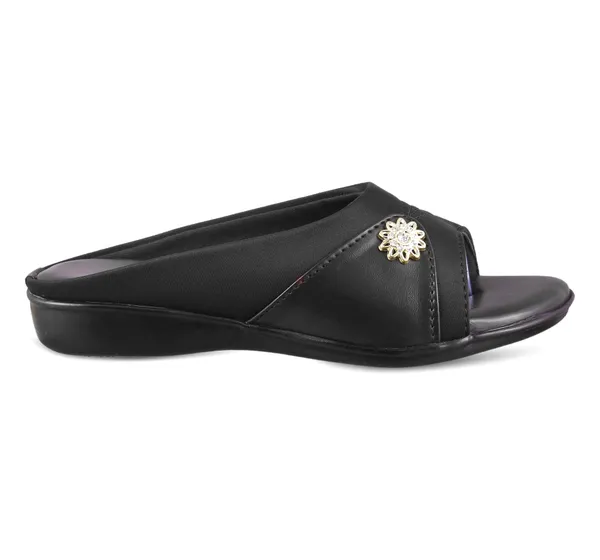 Black_Slip-On_Flat_Sandals