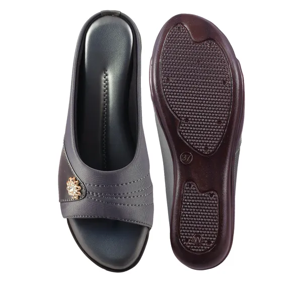 Grey_Faux_Leather_Slip-On_Slippers