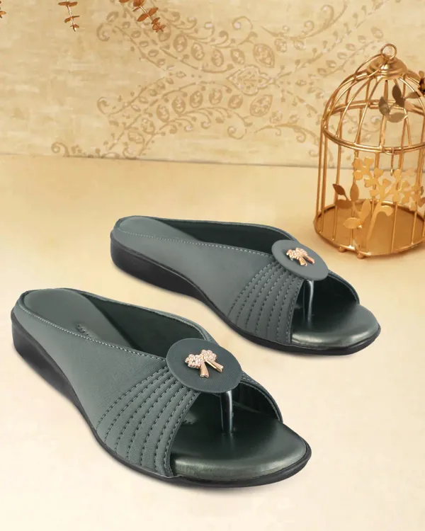 Black_Embellished_Slip-On_Flats