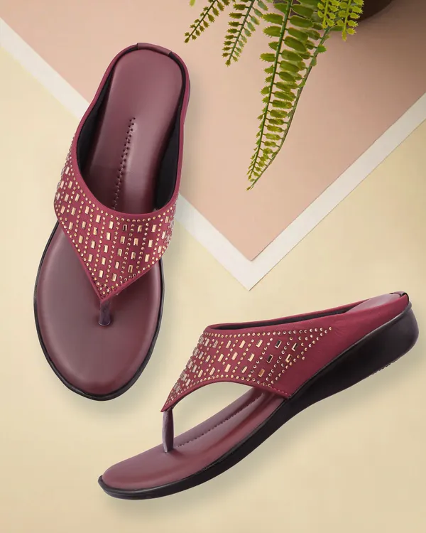 Maroon_Embellished_Wedge_Slippers