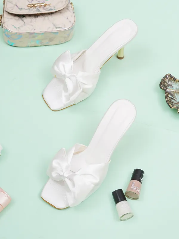 White_Bow_Detail_Heeled_Mules
