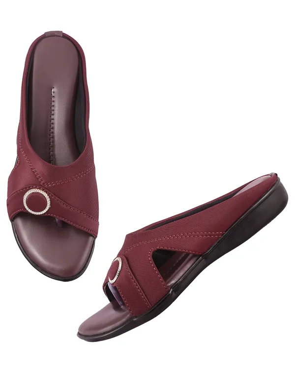 Maroon_Synthetic_Slip-On_Sandals