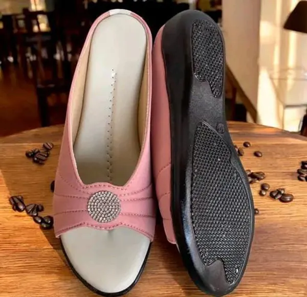 Pink_Embellished_Flat_Sandals