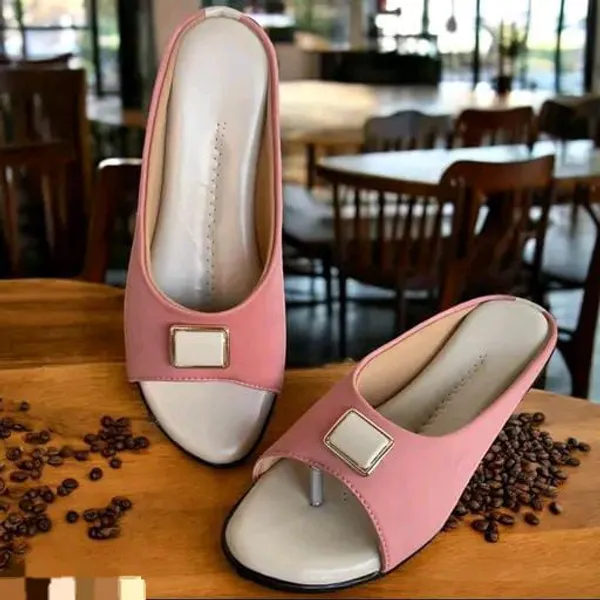Pink_Flat_Slip-On_Sandals