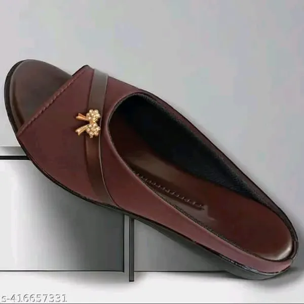 Brown_Flat_Slip-On_Jutti