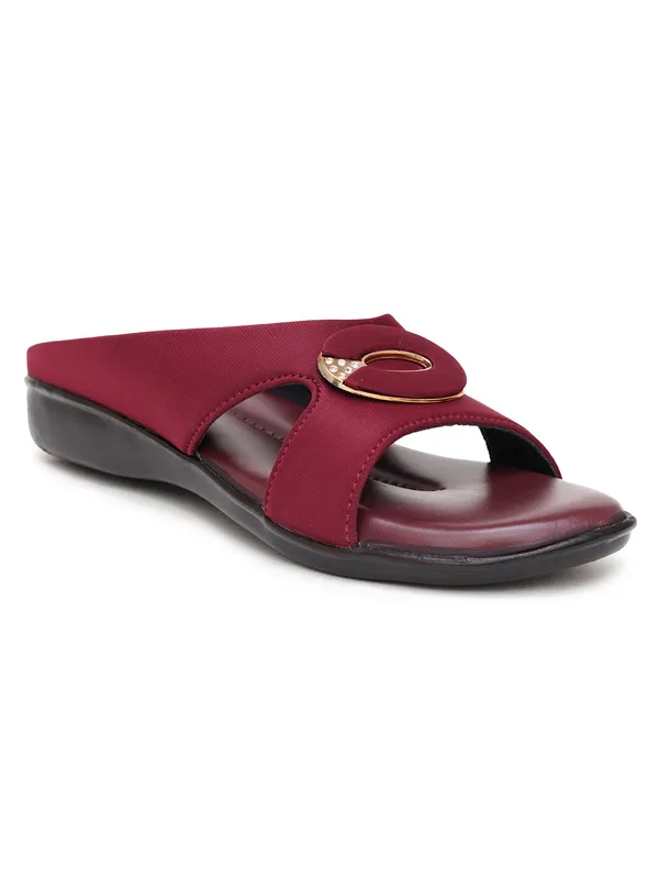 Maroon_Slip-On_Flat_Sandals