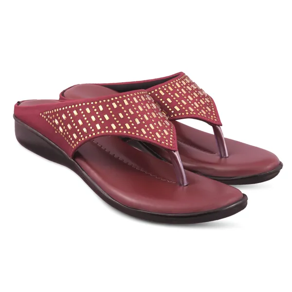 Maroon_Embellished_Wedge_Slippers