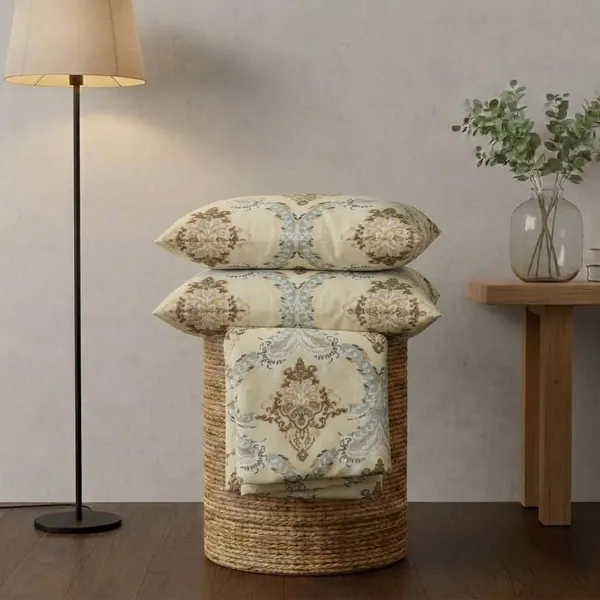 Double_Bed_Sheet_Set_With_Pillow_Covers