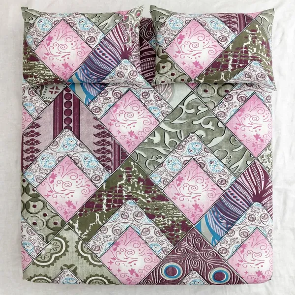 Pure_Cotton_Printed_Olive_Mauve_Floral_Print_King_Size_Bedsheet_Set__Under_999