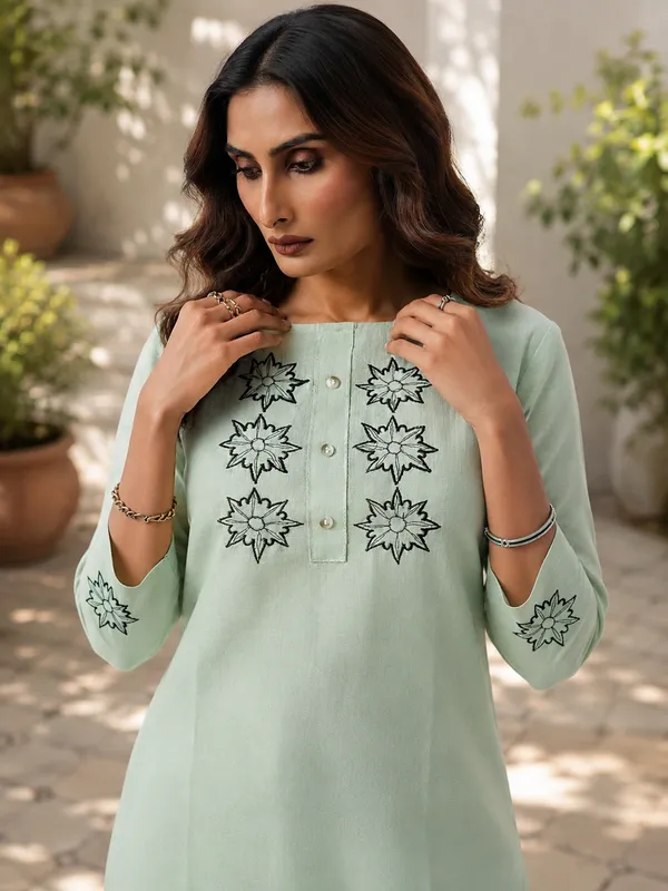 Mint_Linen_Cotton_Straight_Embroidered_Kurta_For_Women