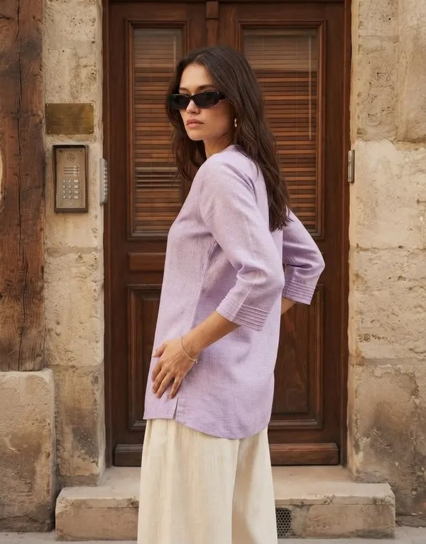 Lavender_Linen_Cotton_Relaxed_Fit_Embroidered_Kurta_For_Women