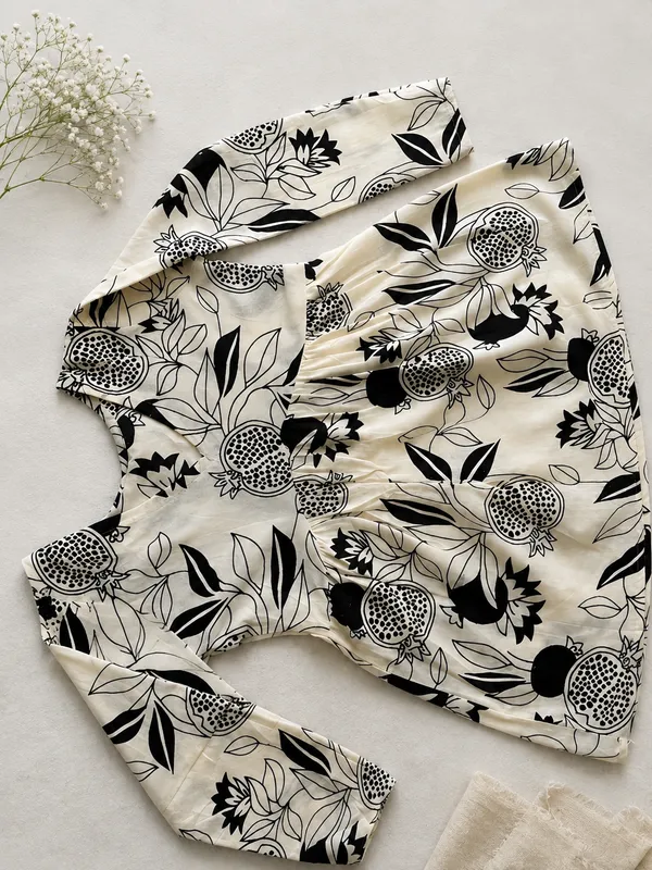 Cream_Cotton_Flared_Floral_Print_Top_For_Women