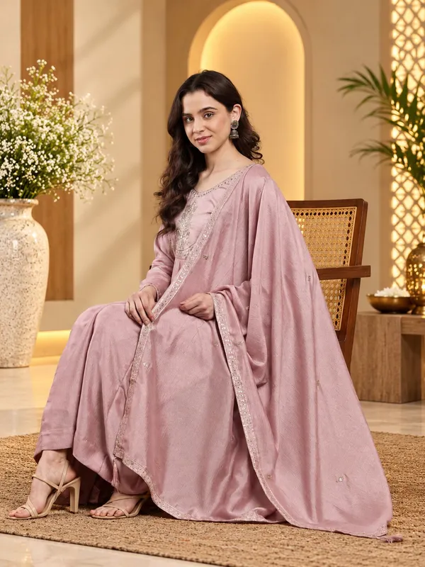 Women’s_Peach_Vichitra_Silk_Embroidered_Anarkali_Kurta_Set_with_Dupatta