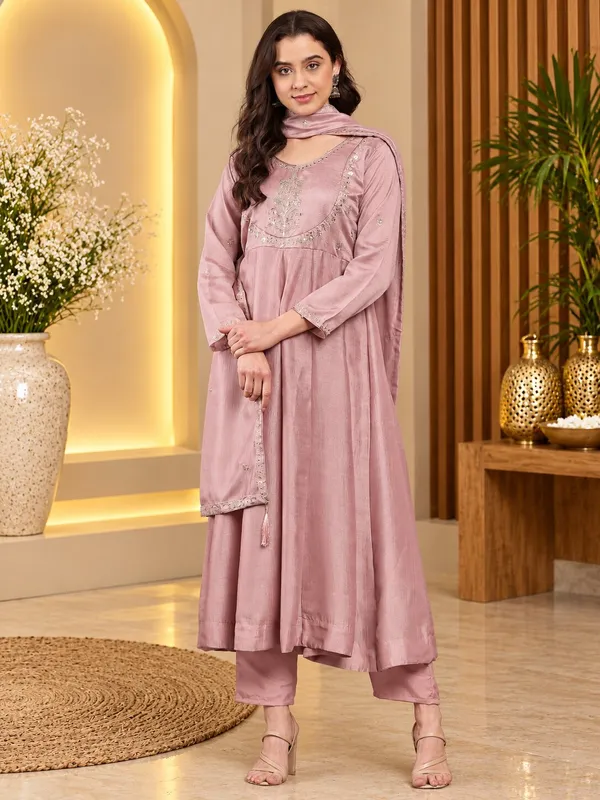 Women’s_Peach_Vichitra_Silk_Embroidered_Anarkali_Kurta_Set_with_Dupatta