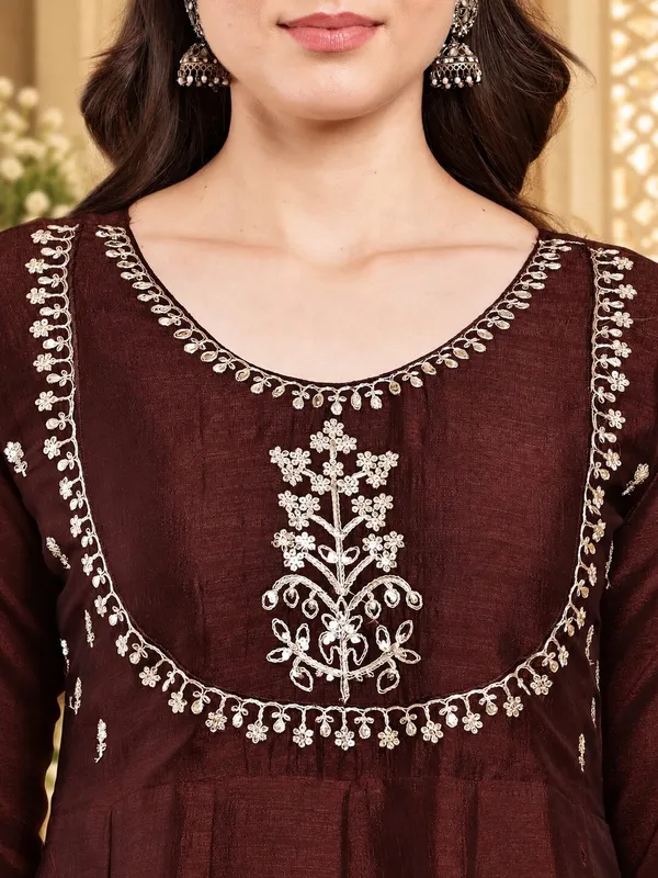 Women’s_Wine_Vichitra_Silk_Embroidered_Anarkali_Kurta_Set_with_Dupatta