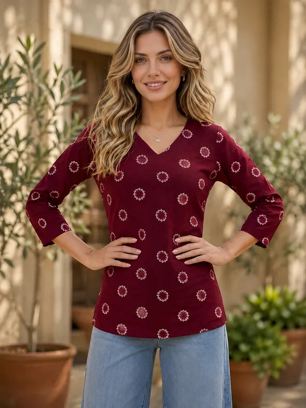 Maroon_Cotton_Regular_Fit_Printed_Top_For_Women