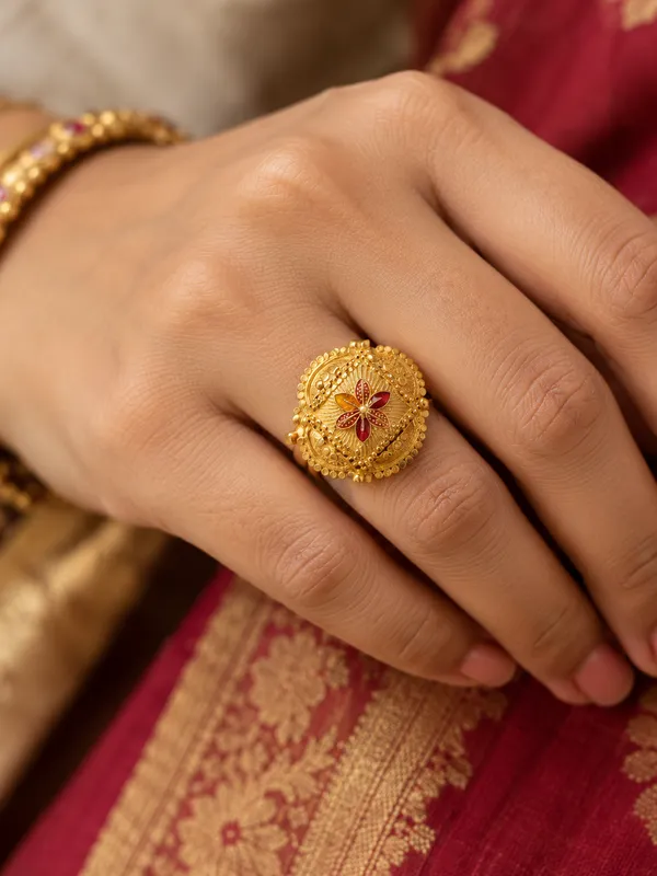 Gold_Tone_Floral_Ring_For_Women