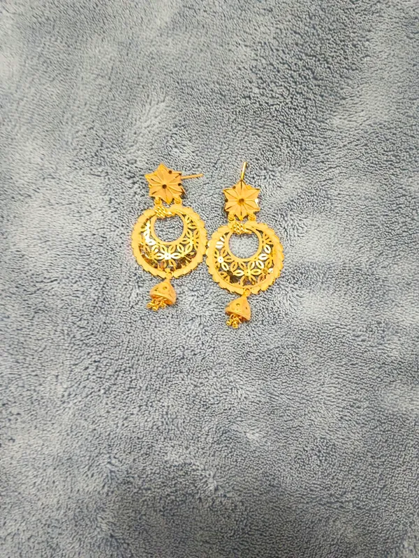 Gold_Brass_Floral_Filigree_Dangle_Earrings_For_Women