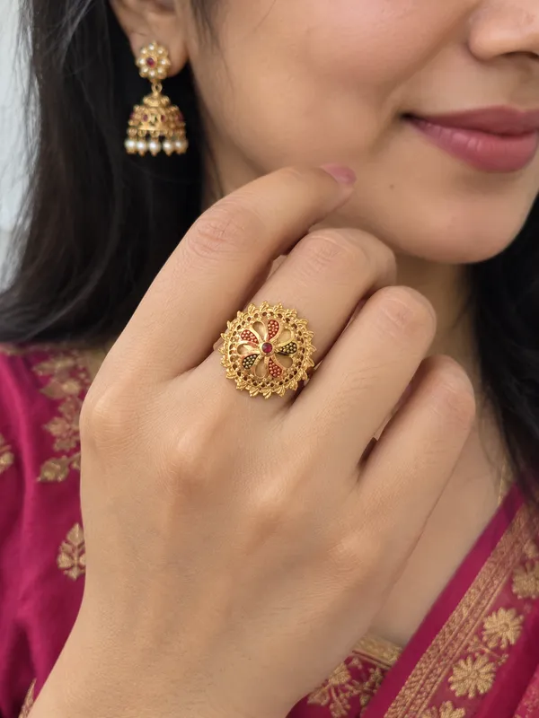 Gold_Tone_Floral_Ring_For_Women