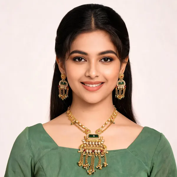 Gold_Brass_Traditional_Necklace_Set_For_Women
