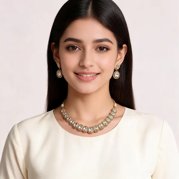 Gold_Brass_Kundan_Necklace_Set_For_Women