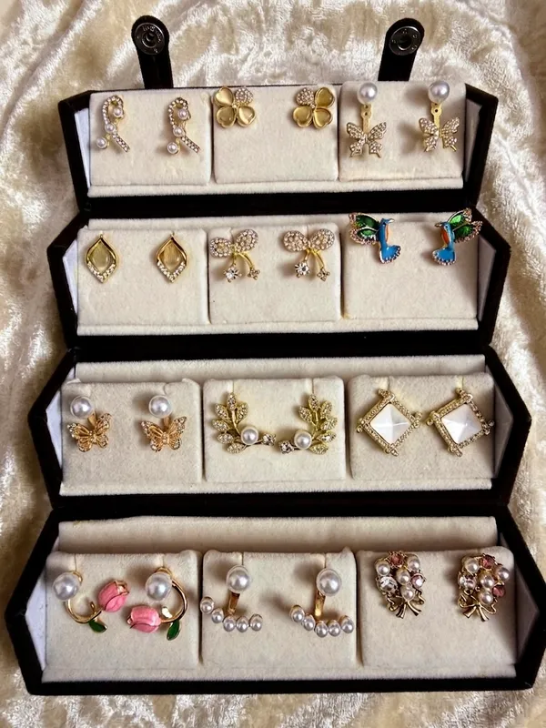 Gold_Alloy_Mixed_Style_Earrings_Set_For_Women