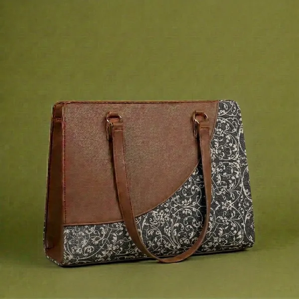 Brown_Printed_Tote_Bag_For_Women