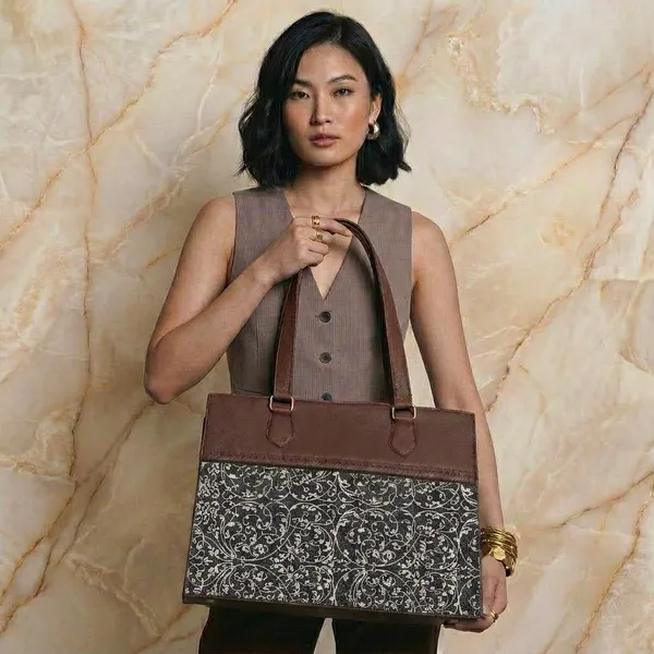 Brown_Printed_Tote_Bag_For_Women