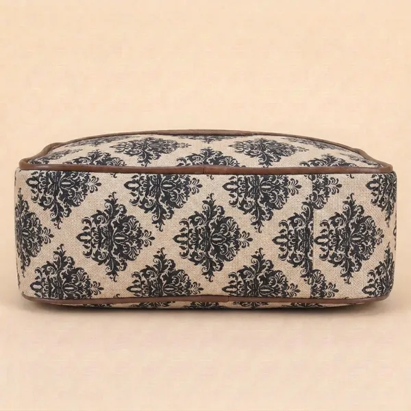 Beige_Printed_Fabric_Makeup_Pouch_For_Women