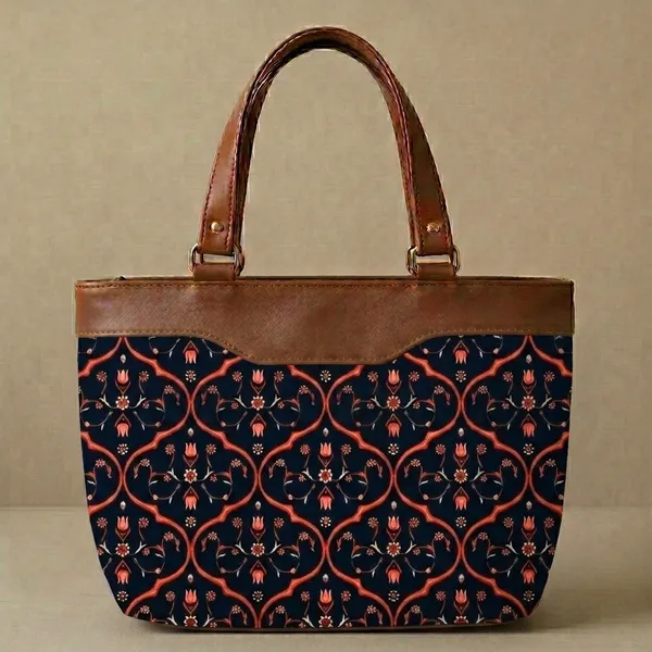 Black_Printed_Structured_Tote_Bag_For_Women