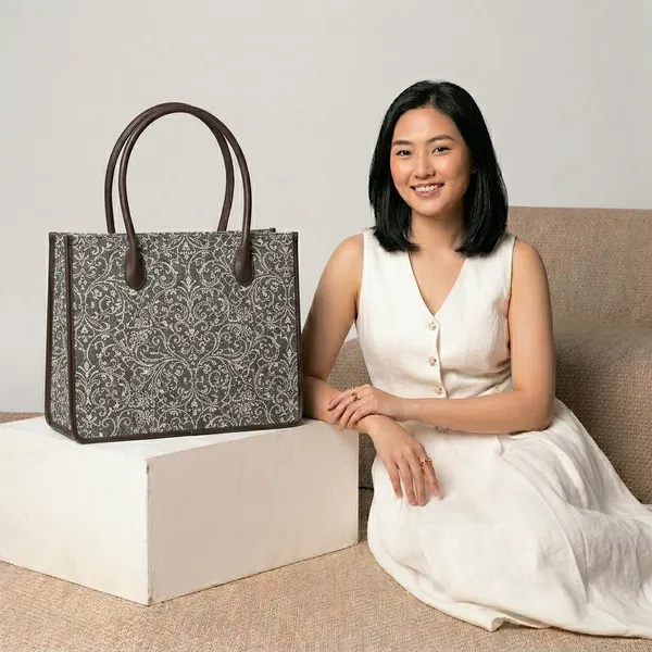 Grey_Printed_Tote_Bag_For_Women