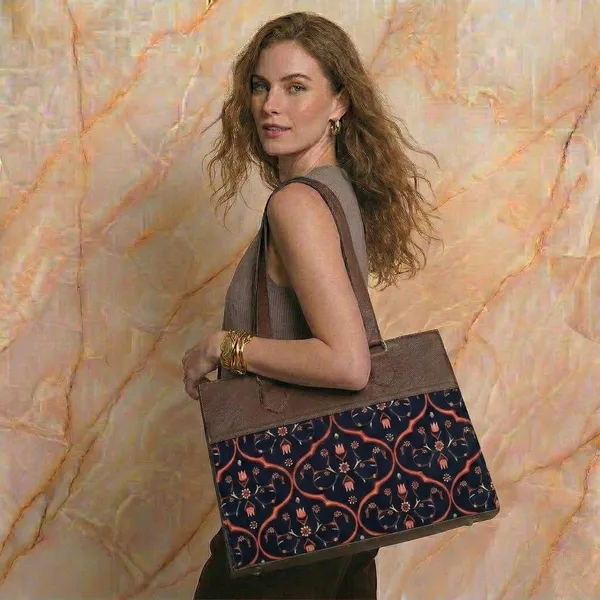 Brown_Printed_Tote_Bag_For_Women